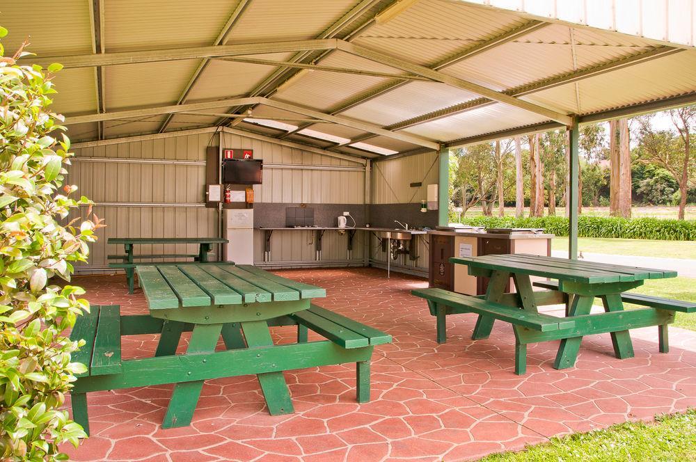 Warragul Gardens Holiday Park Esterno foto